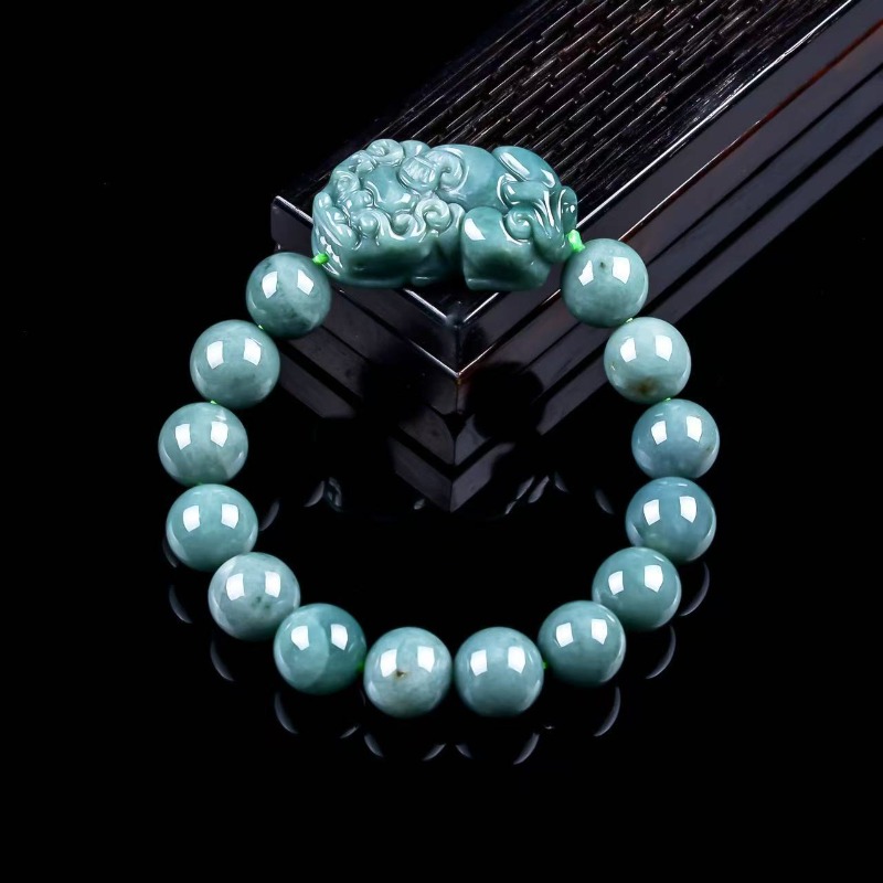 Jewelry & Watches Company - Natural Real Emerald Blue Water Pixiu